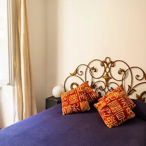  Apartment Domus Maya Colosseum