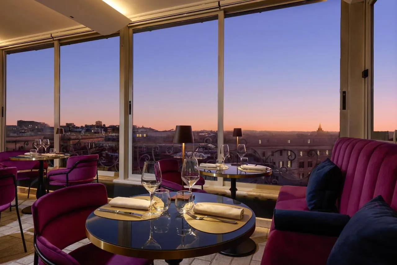 ****  Marcella Royal Hotel - Rooftop Garden Рим Италия