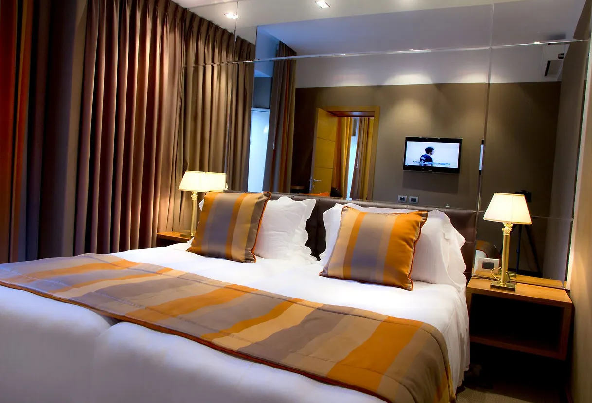 Marcella Royal Hotel - Rooftop Garden Рим