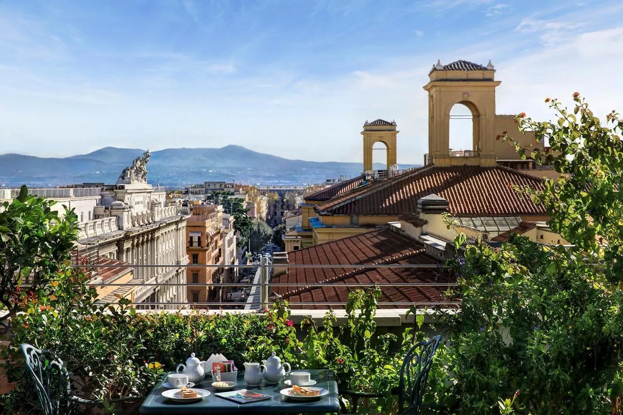 Marcella Royal Hotel - Rooftop Garden Рим